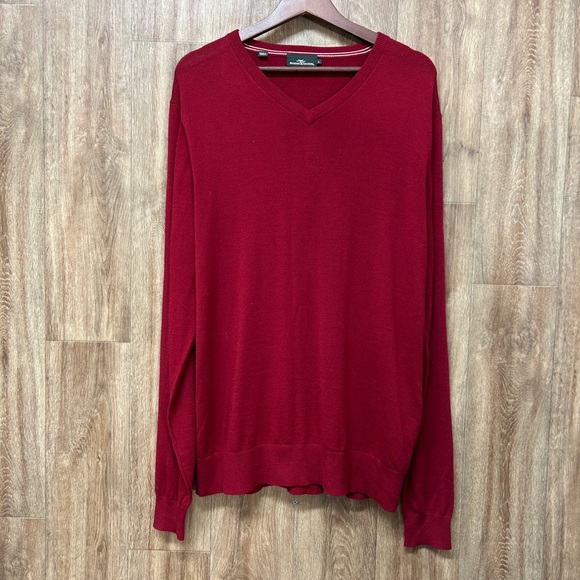 NWOT Rodd and Gunn Red 100% Merino Wool V Neck Sweater - Picture 2 of 8
